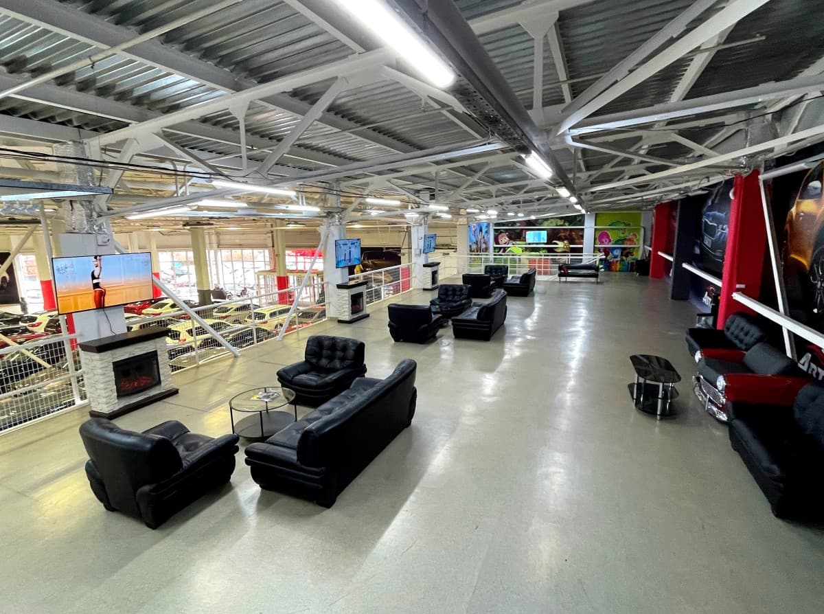 Toyota Aqua Hybrid - 4